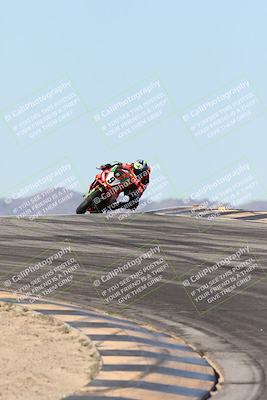 media/Dec-07-2025-CVMA (Sun) [[3e7d2de5dc]]/Race 7-Formula Lightweight Twins Shootout/